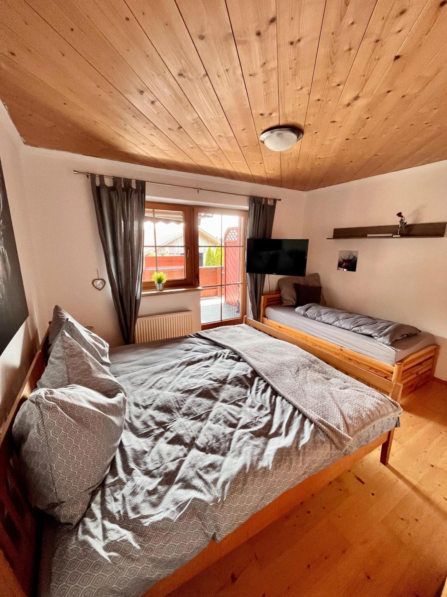 Ferienhaus Praschberg Niederndorferberg Extérieur photo